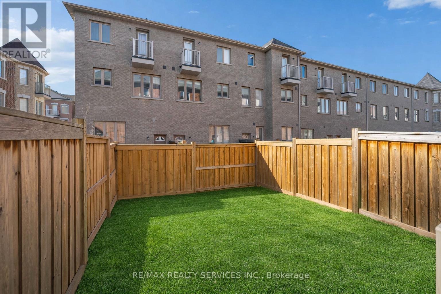 6 Rabbit Run Way, Brampton, Ontario  L6Z 0B4 - Photo 25 - W13058924