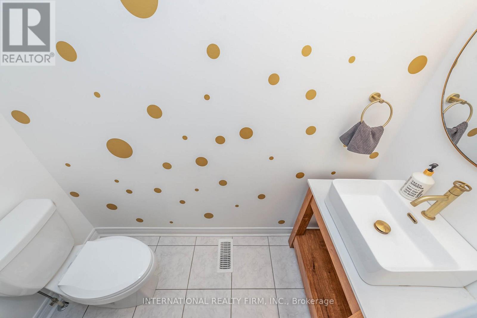 99 Huguenot Road, Oakville, Ontario  L6H 0M3 - Photo 9 - W13058980