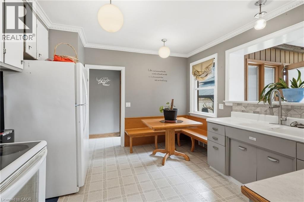 12 Parkview Road, Hagersville, Ontario  N0A 1H0 - Photo 11 - 40824551