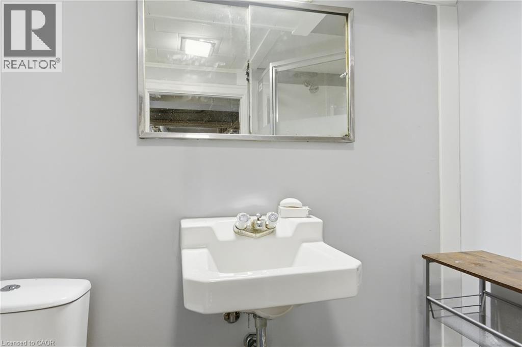 12 Parkview Road, Hagersville, Ontario  N0A 1H0 - Photo 28 - 40824551