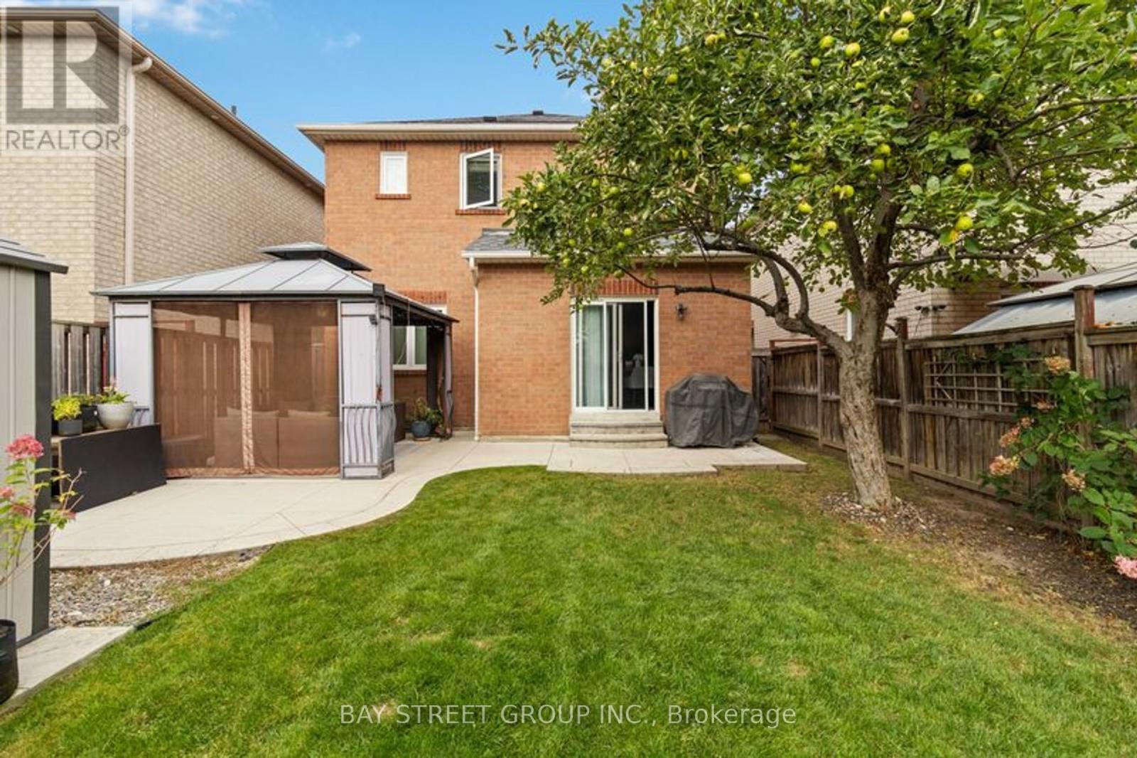 7229 Dime Crescent, Mississauga, Ontario  L5W 1K5 - Photo 20 - W13058988