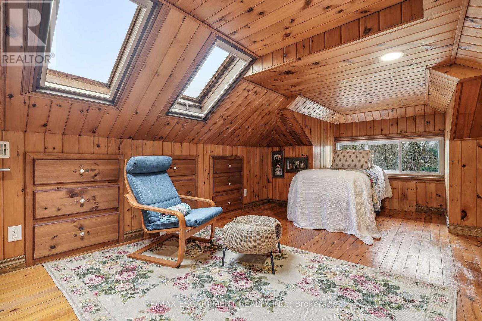 2116 Caroline Street, Burlington, Ontario  L7R 1L8 - Photo 29 - W13059038