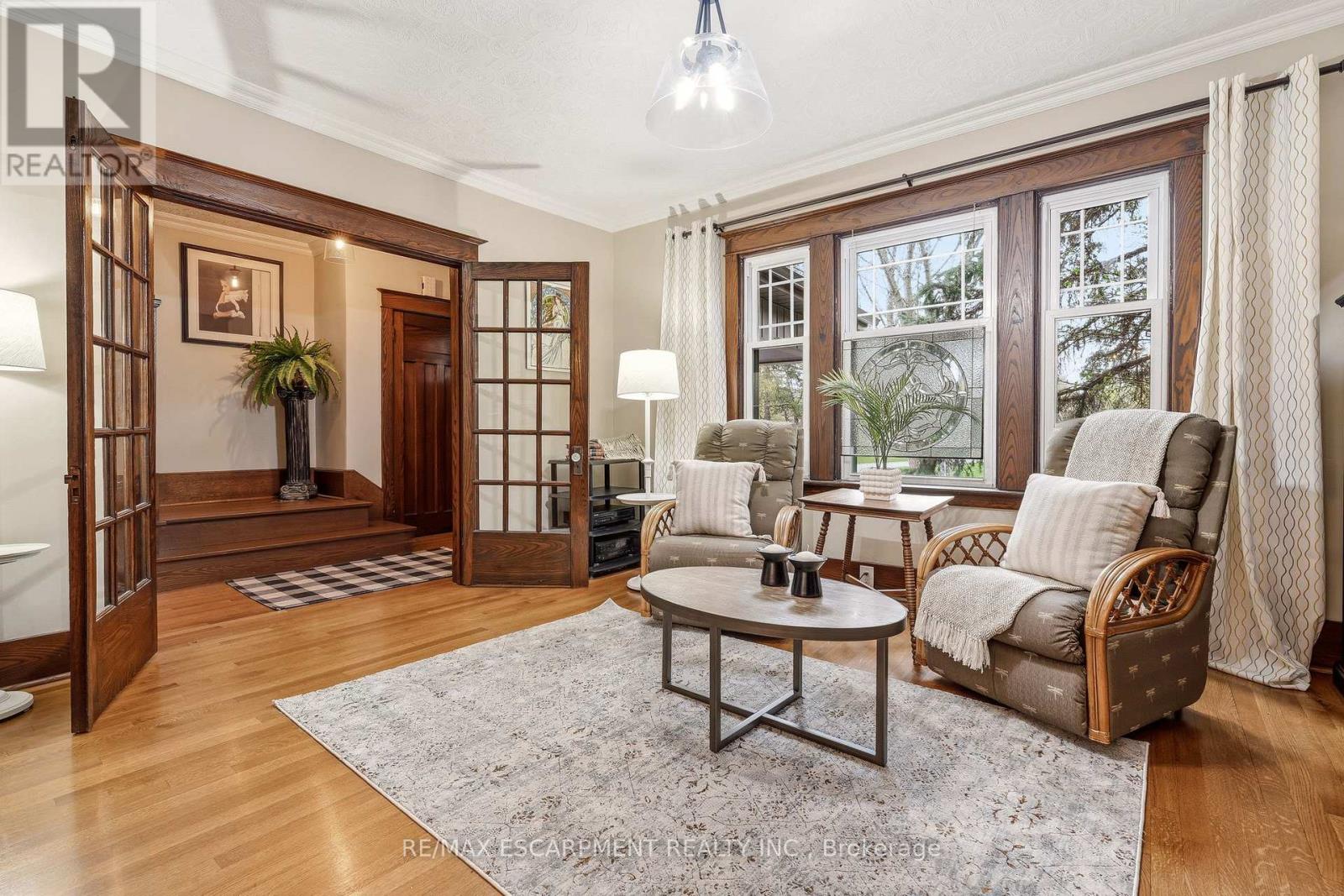 2116 Caroline Street, Burlington, Ontario  L7R 1L8 - Photo 7 - W13059038