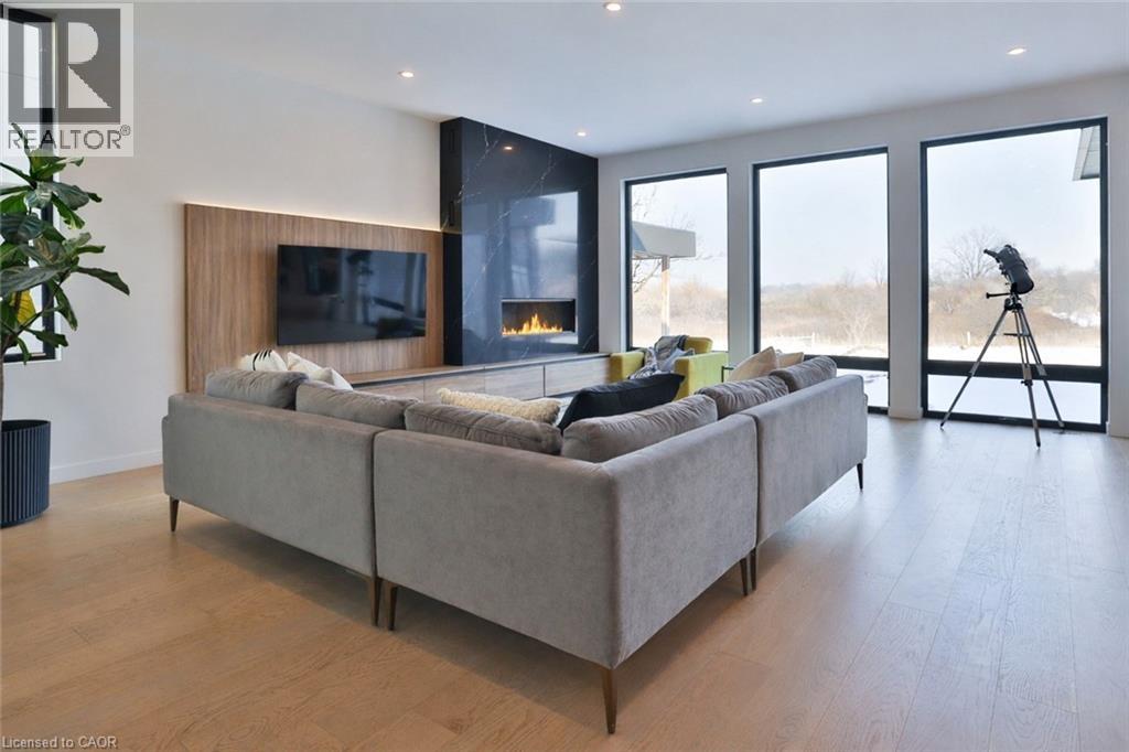 70 Upper Mount Albion Road, Hamilton, Ontario  L8J 2S1 - Photo 10 - 40824947