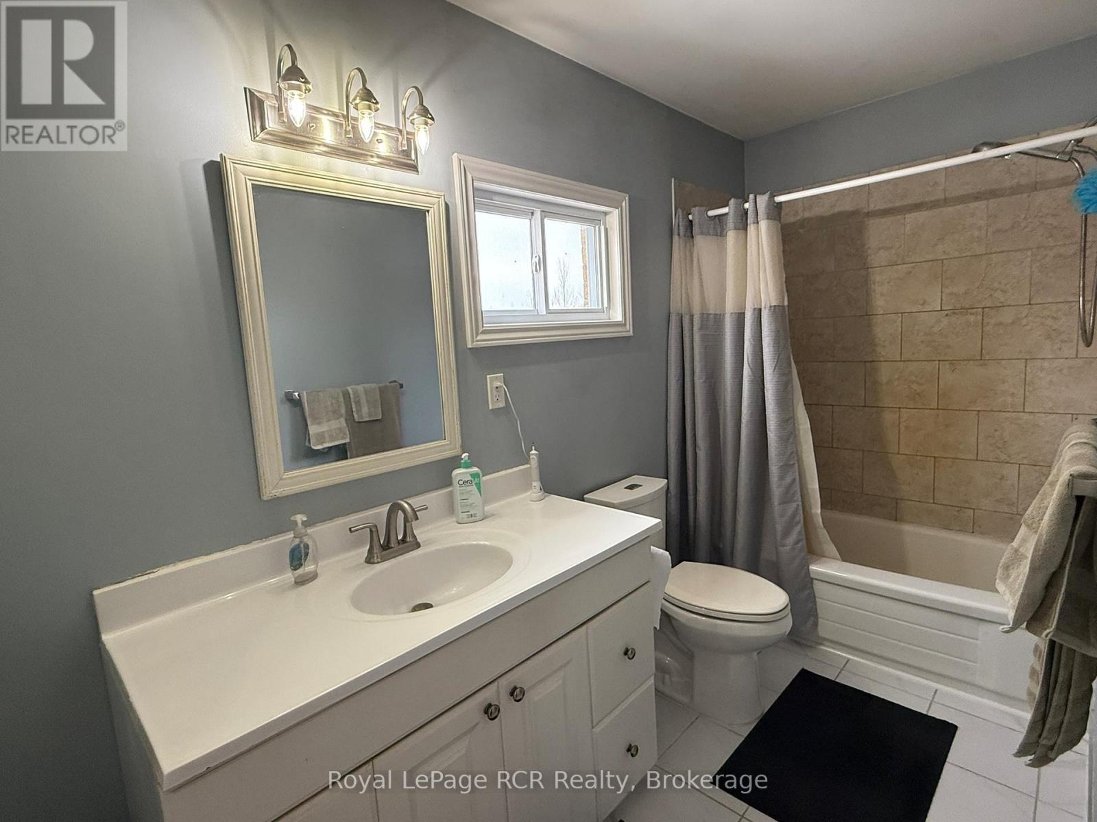 573433 Boot Jack Ranch Road, West Grey, Ontario  N0C 1K0 - Photo 11 - X12940142