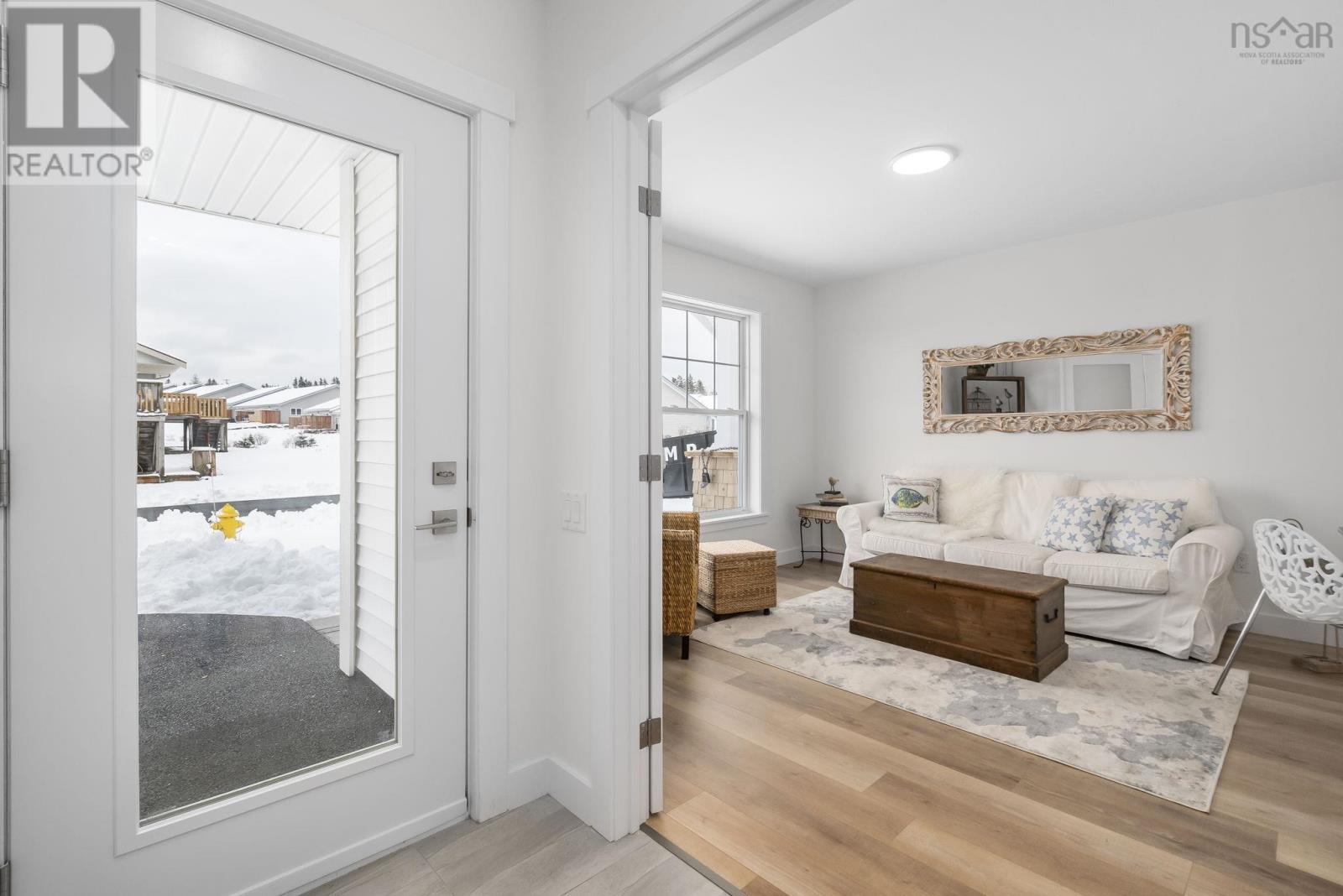 212 Sailors Trail, Eastern Passage, Nova Scotia  B3G 0A3 - Photo 2 - 202608993