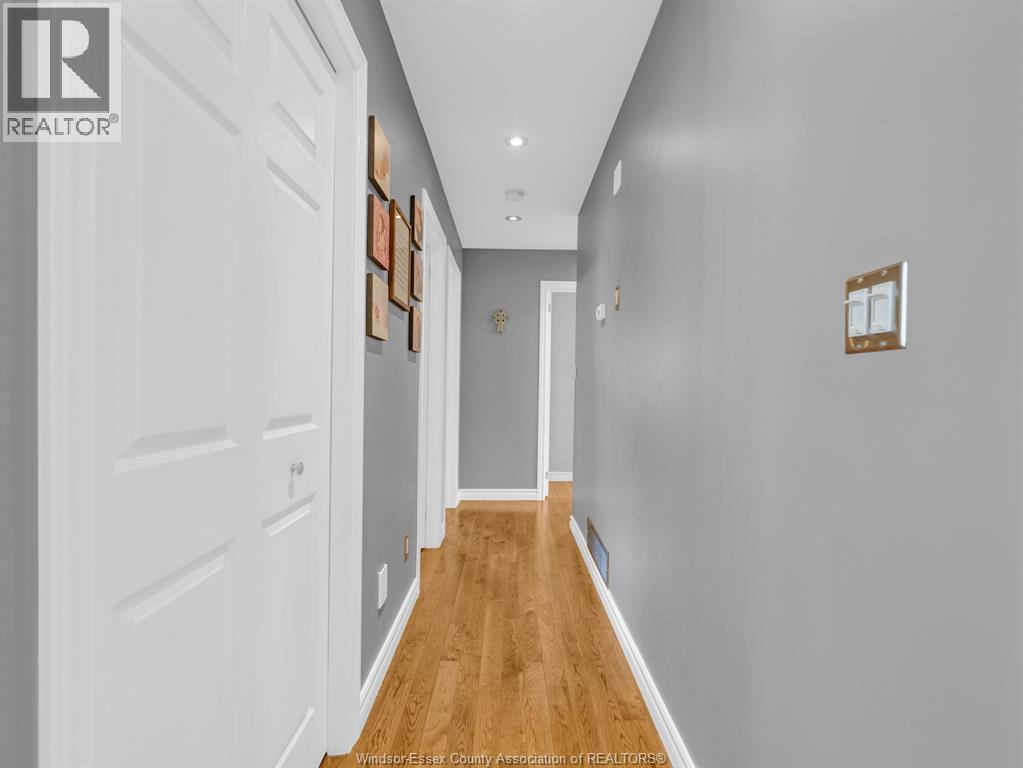 1002 King Richard Court, Lakeshore, Ontario  N8L 0T8 - Photo 16 - 26009584