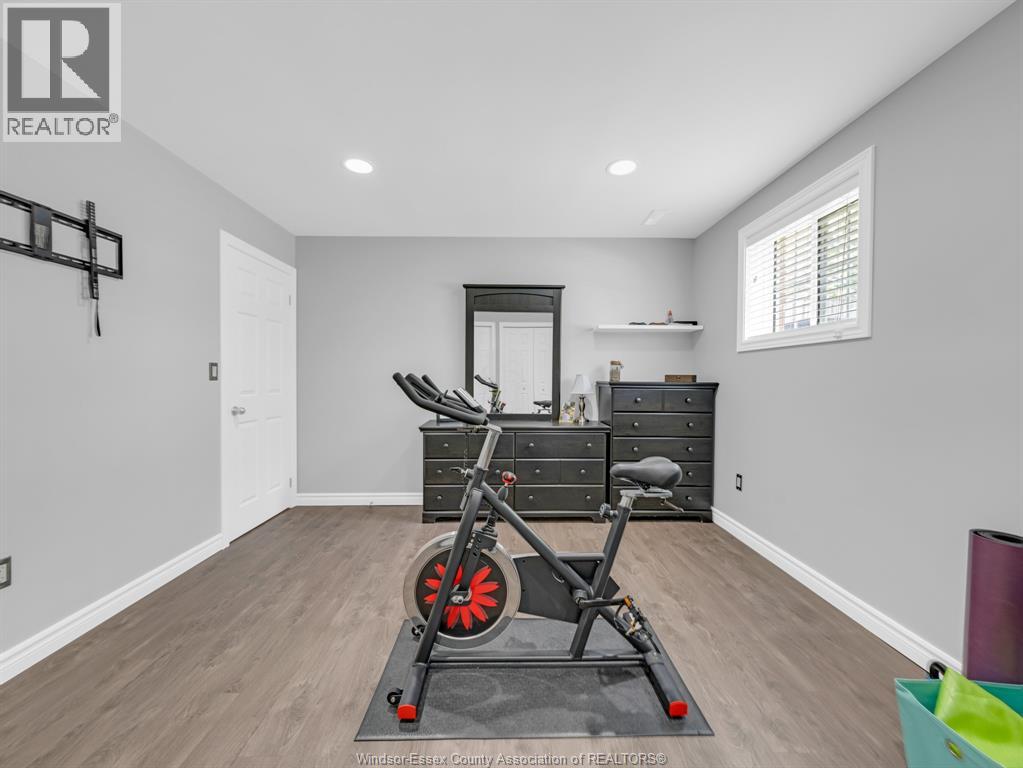 1002 King Richard Court, Lakeshore, Ontario  N8L 0T8 - Photo 35 - 26009584