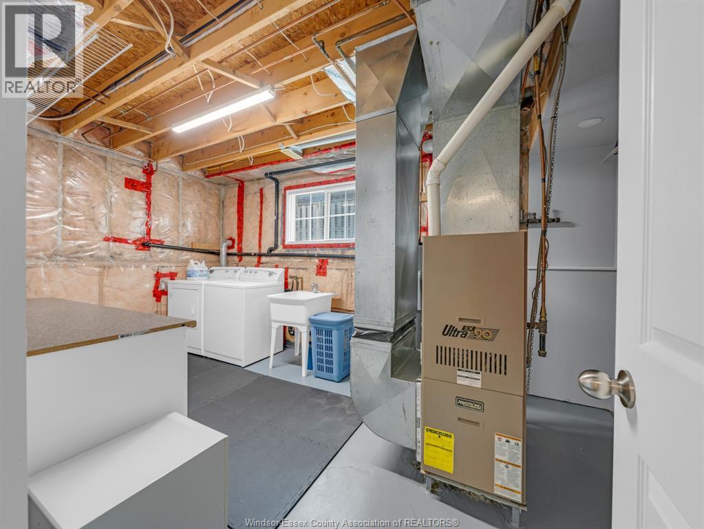 1002 King Richard Court, Lakeshore, Ontario  N8L 0T8 - Photo 37 - 26009584