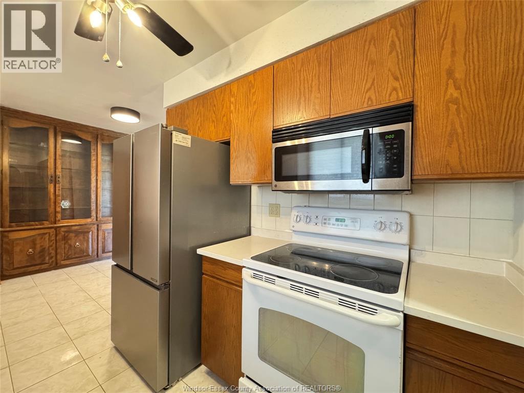 1595 Sun Valley, Windsor, Ontario  N9C 3R1 - Photo 19 - 26009580