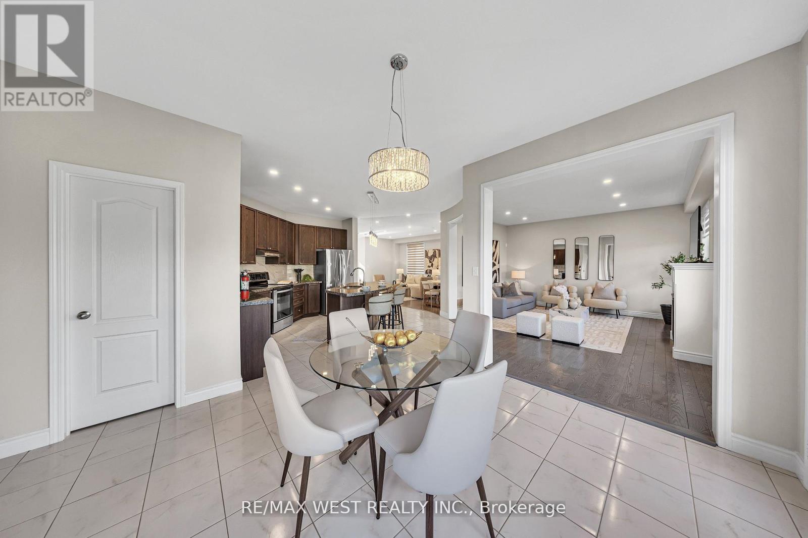 2485 Bandsman Crescent, Oshawa, Ontario  L1L 0M1 - Photo 10 - E12945986