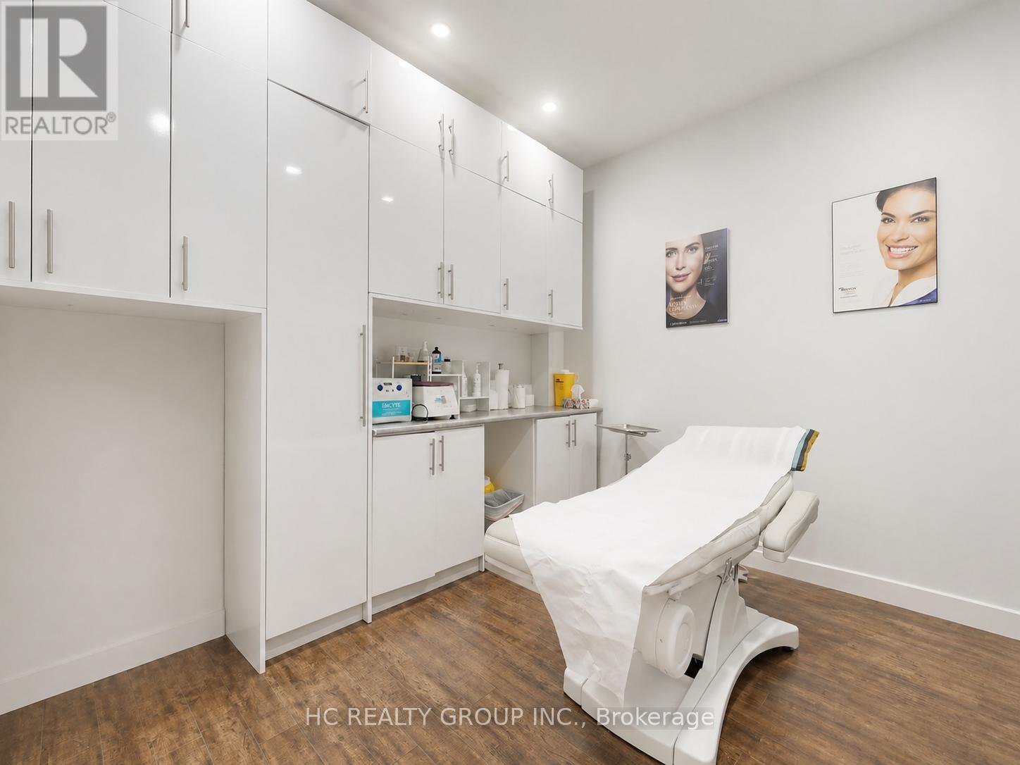 169 & 170 - 7181 Yonge Street, Markham, Ontario  L3T 0C7 - Photo 7 - N13055246