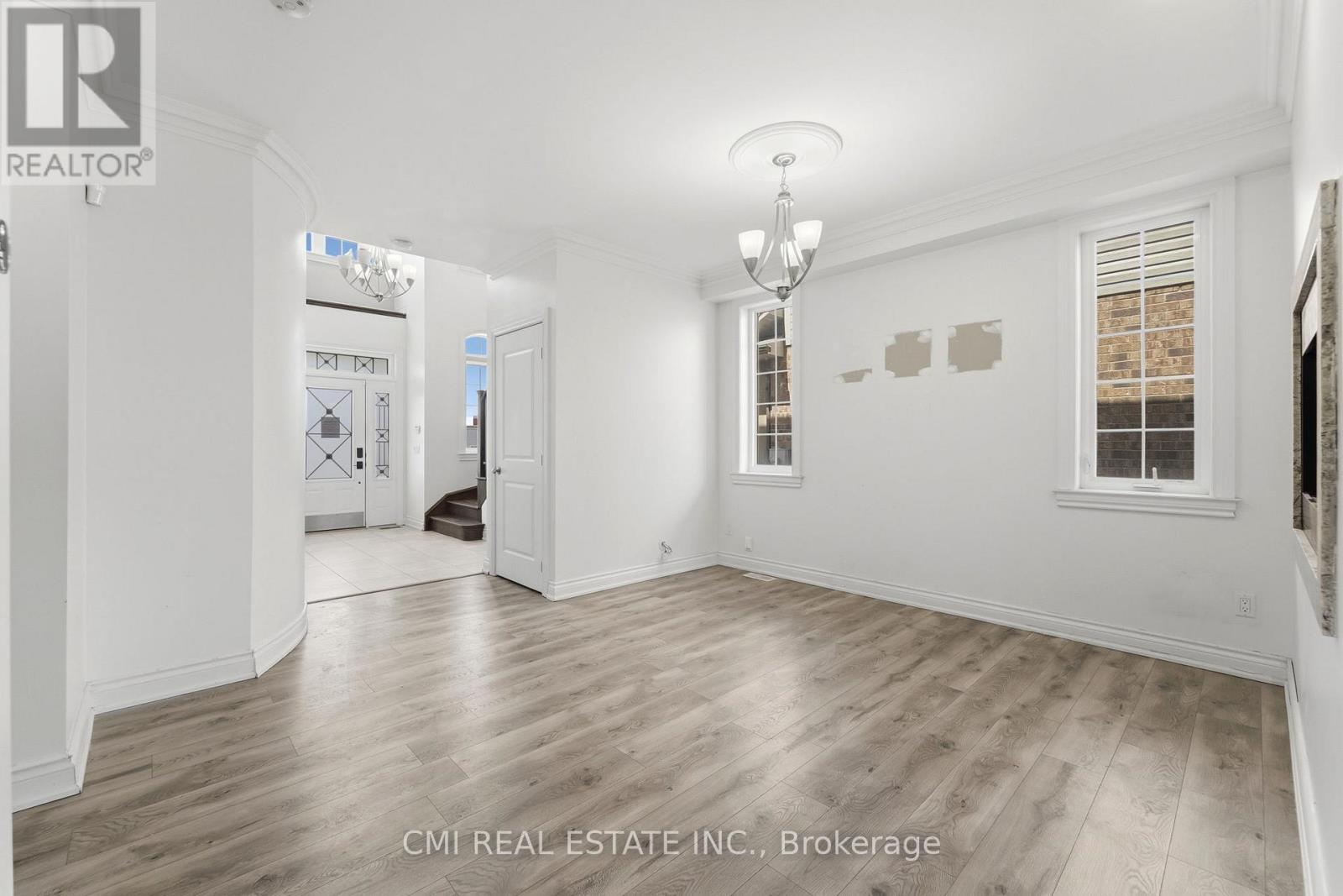 12 Mitten Court, Hamilton, Ontario  L8W 0B3 - Photo 10 - X13058812