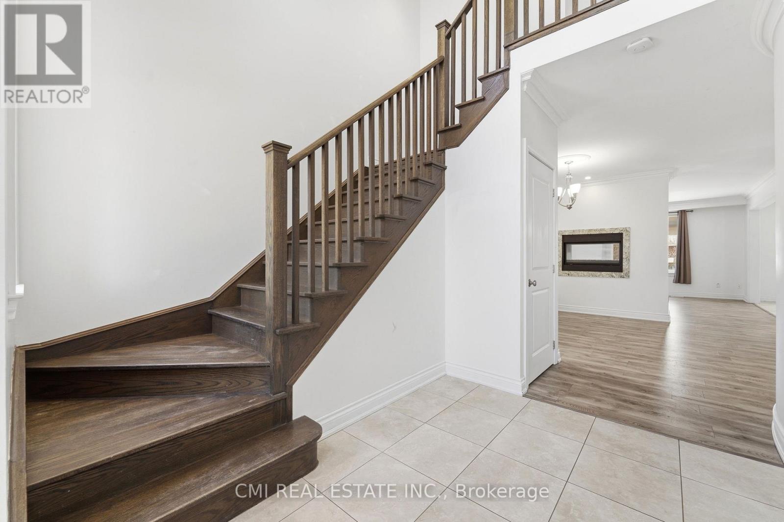 12 Mitten Court, Hamilton, Ontario  L8W 0B3 - Photo 17 - X13058812