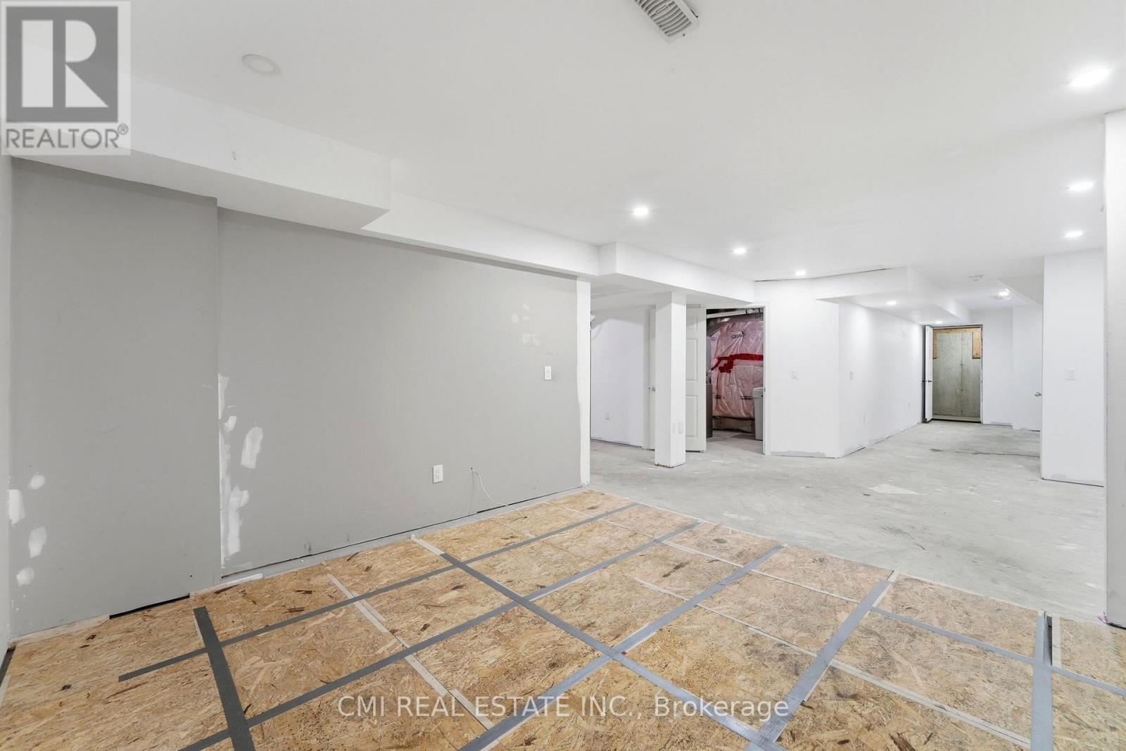 12 Mitten Court, Hamilton, Ontario  L8W 0B3 - Photo 35 - X13058812