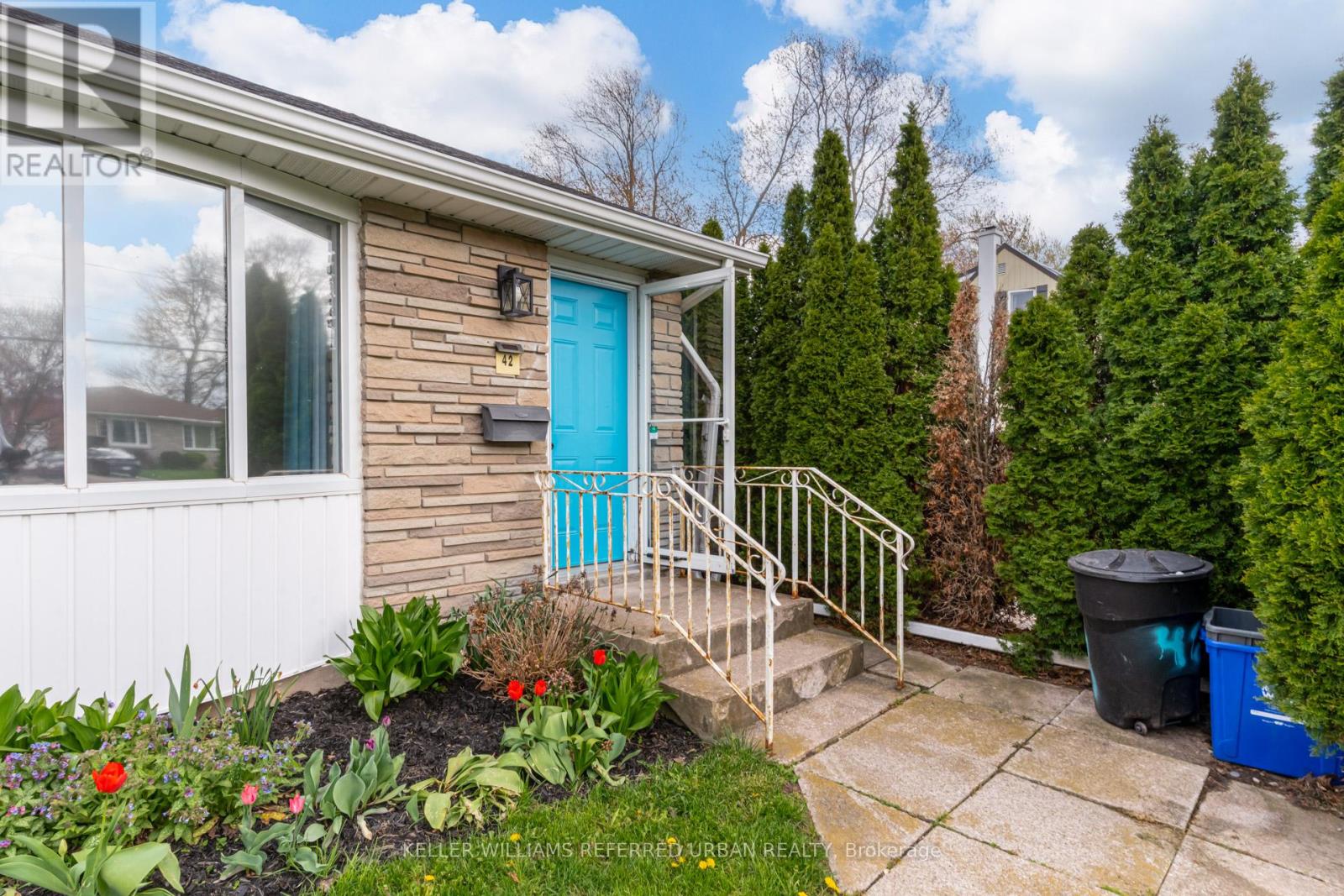 42 Louth Street, St. Catharines, Ontario  L2S 2T4 - Photo 3 - X13058892