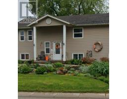 160 ELORA STREET W, Mapleton, Ontario