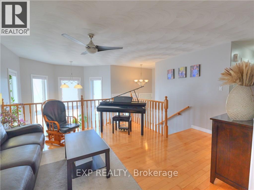 4343 Chateau Crescent, Greater Sudbury, Ontario  P3P 1Y6 - Photo 11 - X13058994