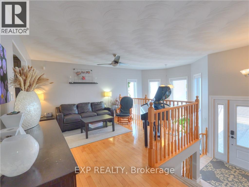 4343 Chateau Crescent, Greater Sudbury, Ontario  P3P 1Y6 - Photo 12 - X13058994