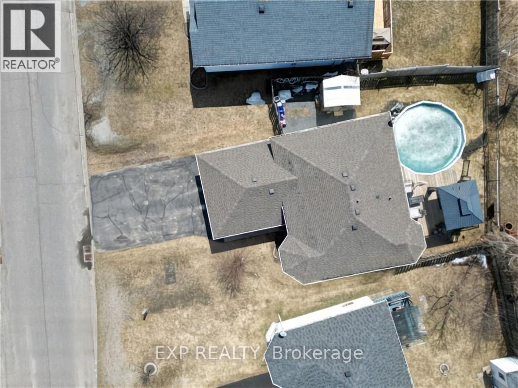 4343 Chateau Crescent, Greater Sudbury, Ontario  P3P 1Y6 - Photo 3 - X13058994