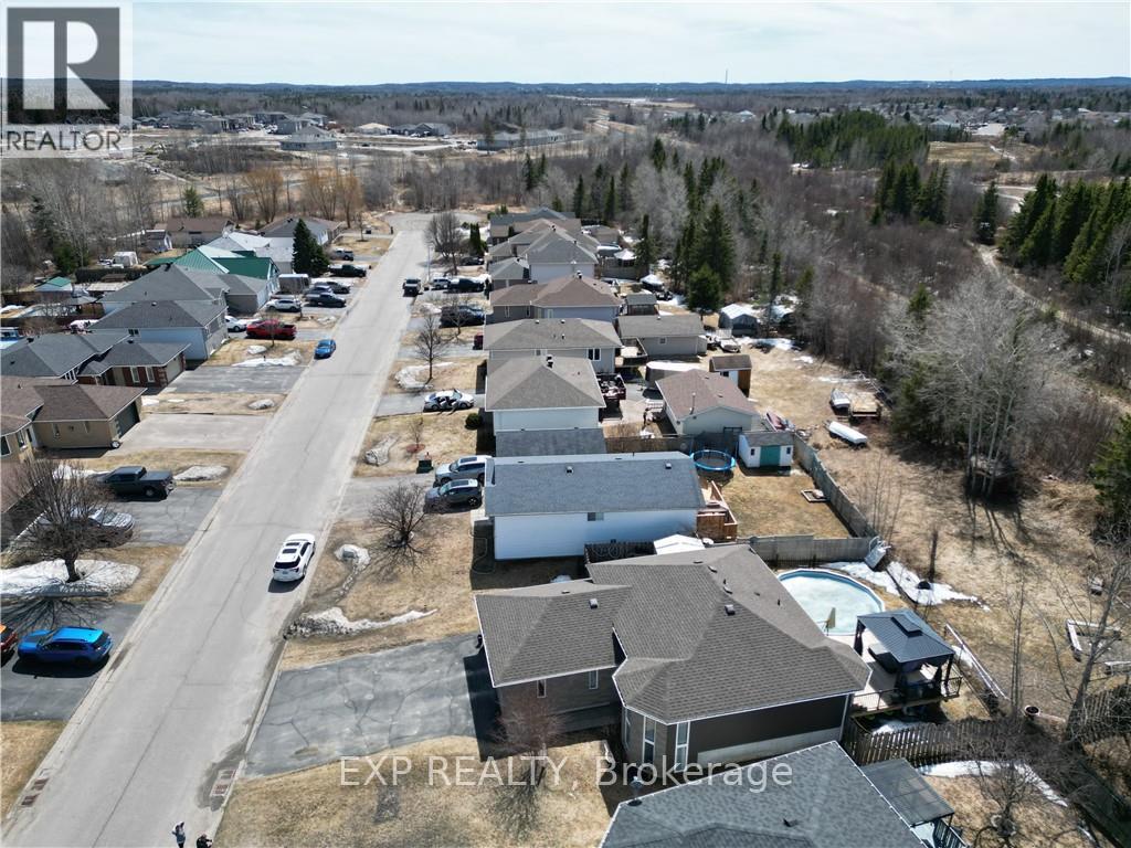 4343 Chateau Crescent, Greater Sudbury, Ontario  P3P 1Y6 - Photo 40 - X13058994