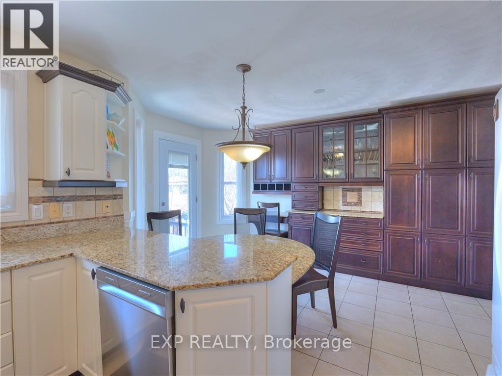 4343 Chateau Crescent, Greater Sudbury, Ontario  P3P 1Y6 - Photo 9 - X13058994