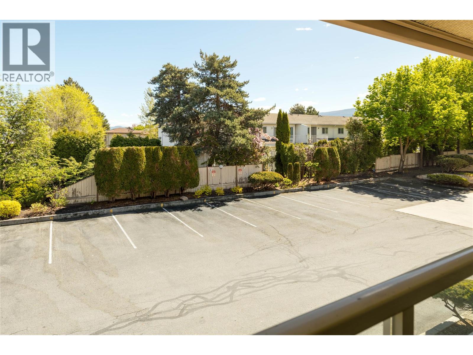 3335 Richter Street Unit# 215, Kelowna, British Columbia  V1W 3Y1 - Photo 12 - 10385047