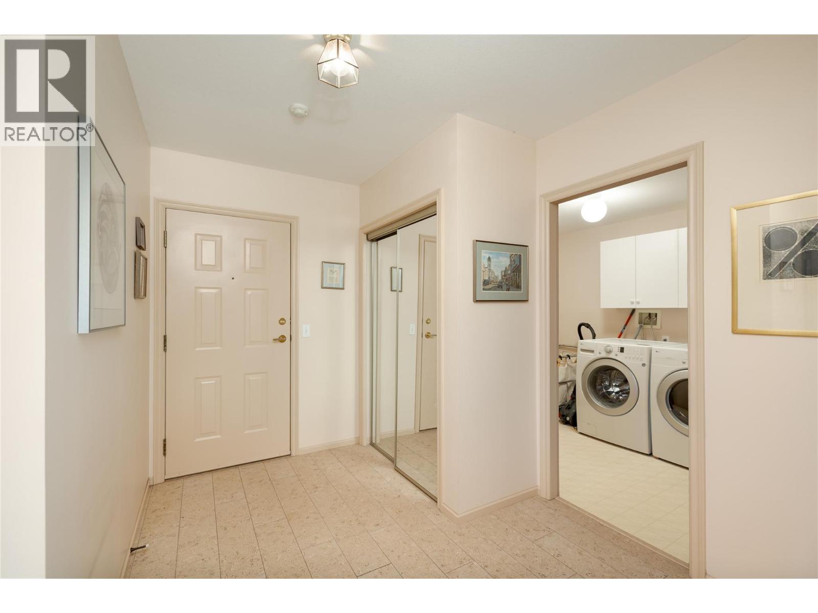 3335 Richter Street Unit# 215, Kelowna, British Columbia  V1W 3Y1 - Photo 18 - 10385047