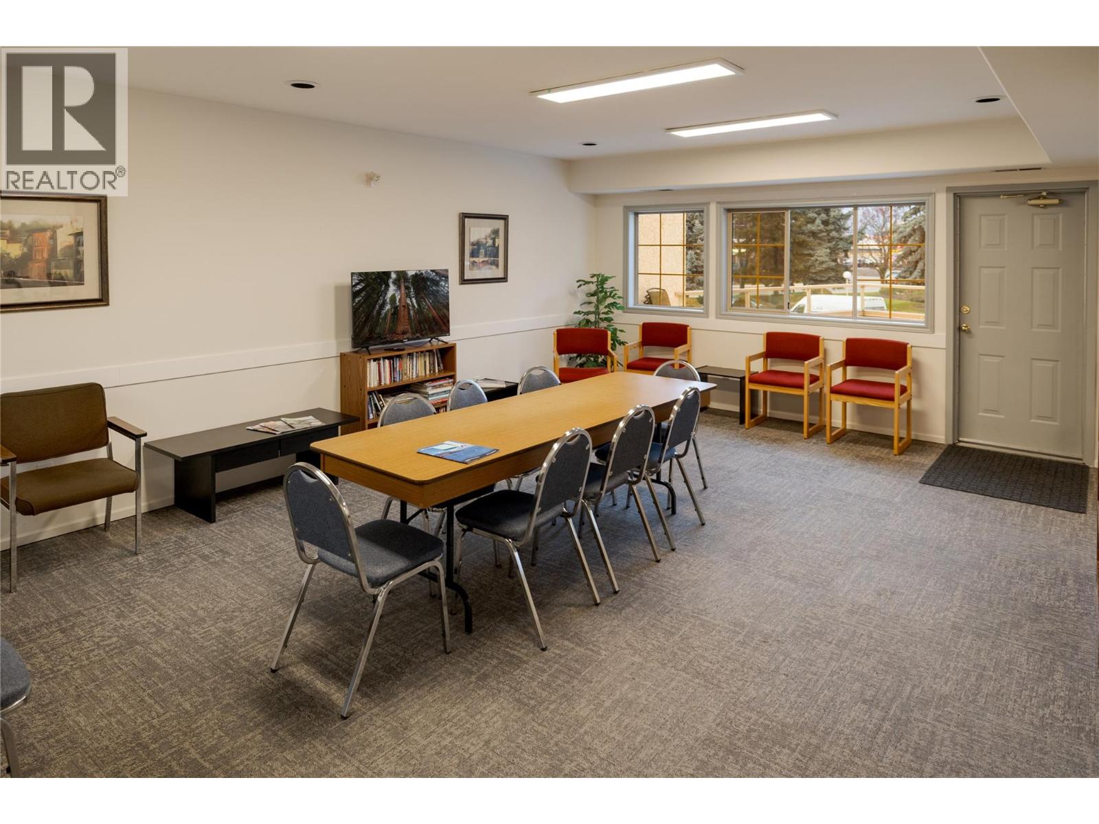 3335 Richter Street Unit# 215, Kelowna, British Columbia  V1W 3Y1 - Photo 20 - 10385047