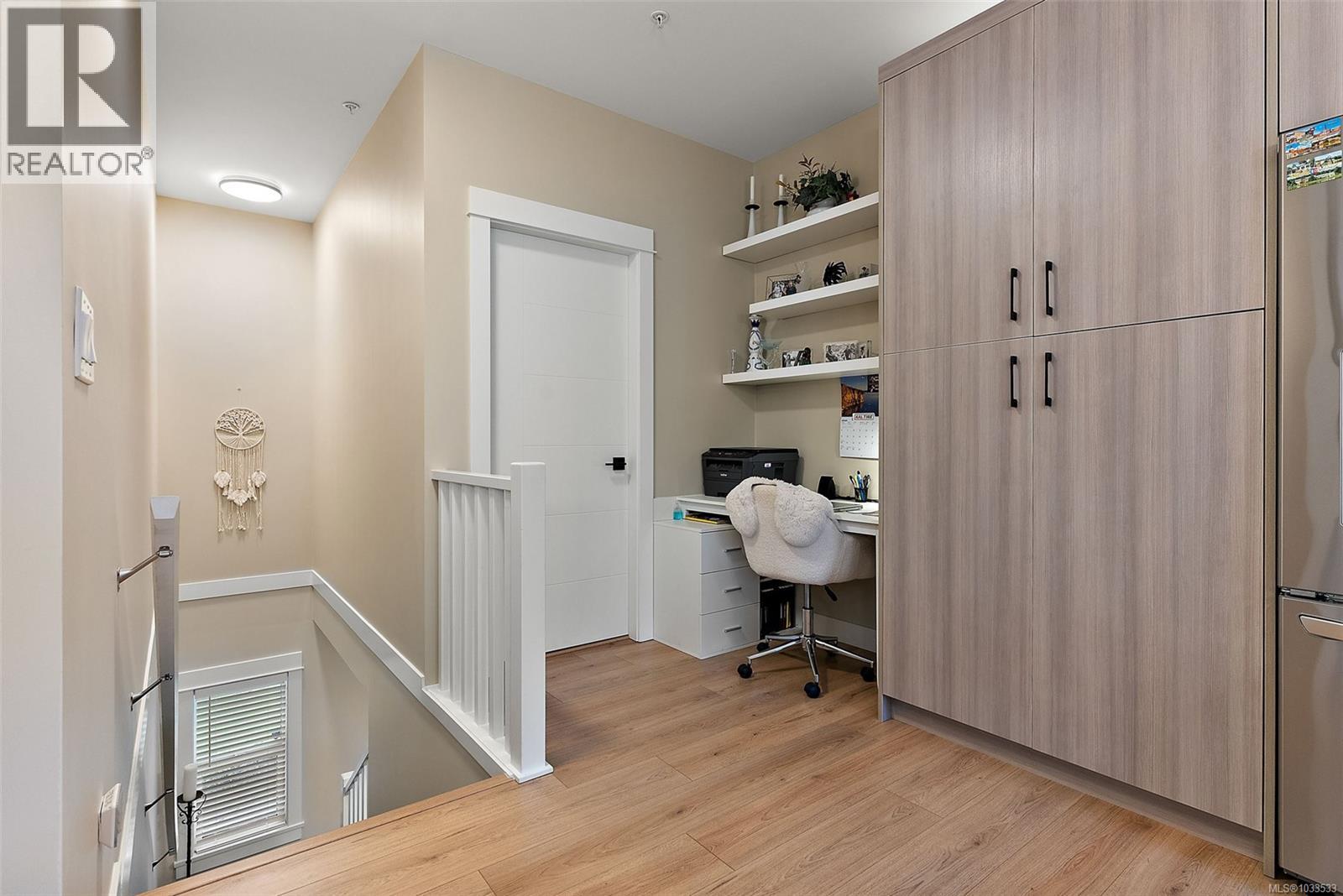 8 West Park Pl, View Royal, British Columbia  V9B 3R9 - Photo 13 - 1033533