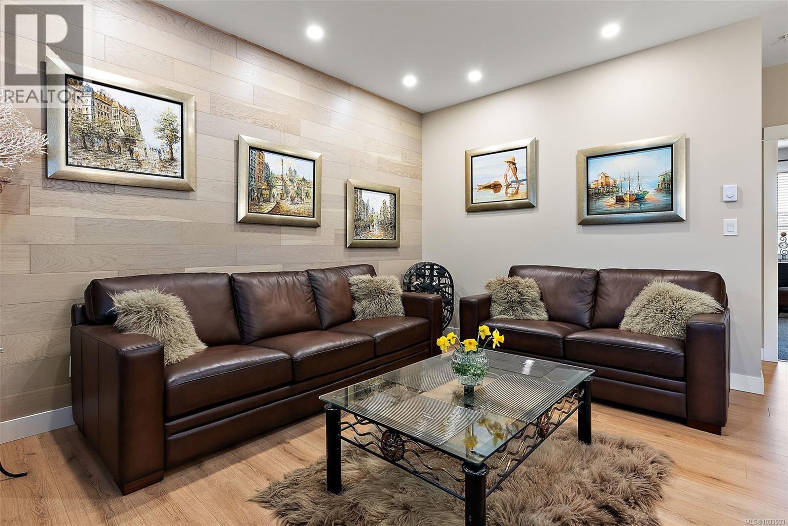 8 West Park Pl, View Royal, British Columbia  V9B 3R9 - Photo 14 - 1033533