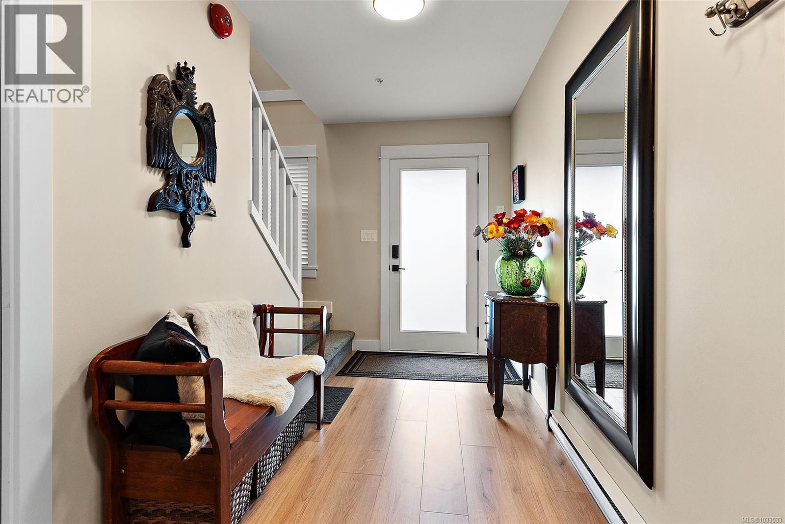 8 West Park Pl, View Royal, British Columbia  V9B 3R9 - Photo 18 - 1033533