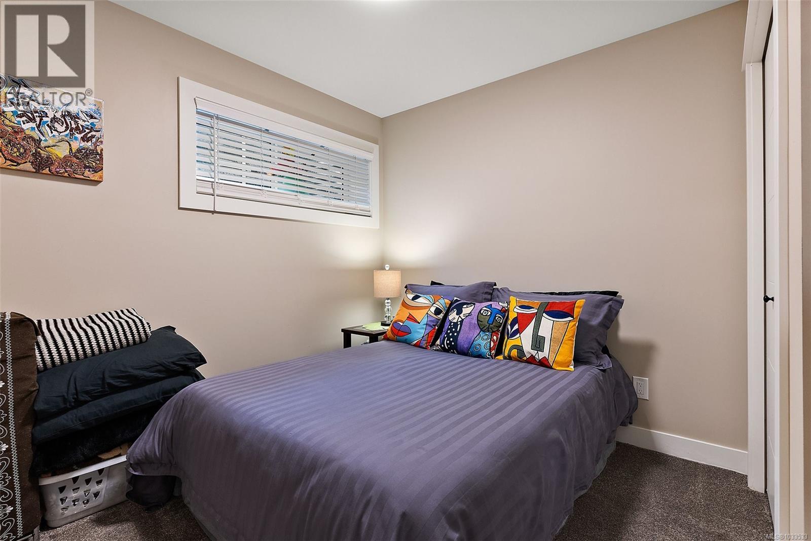 8 West Park Pl, View Royal, British Columbia  V9B 3R9 - Photo 21 - 1033533