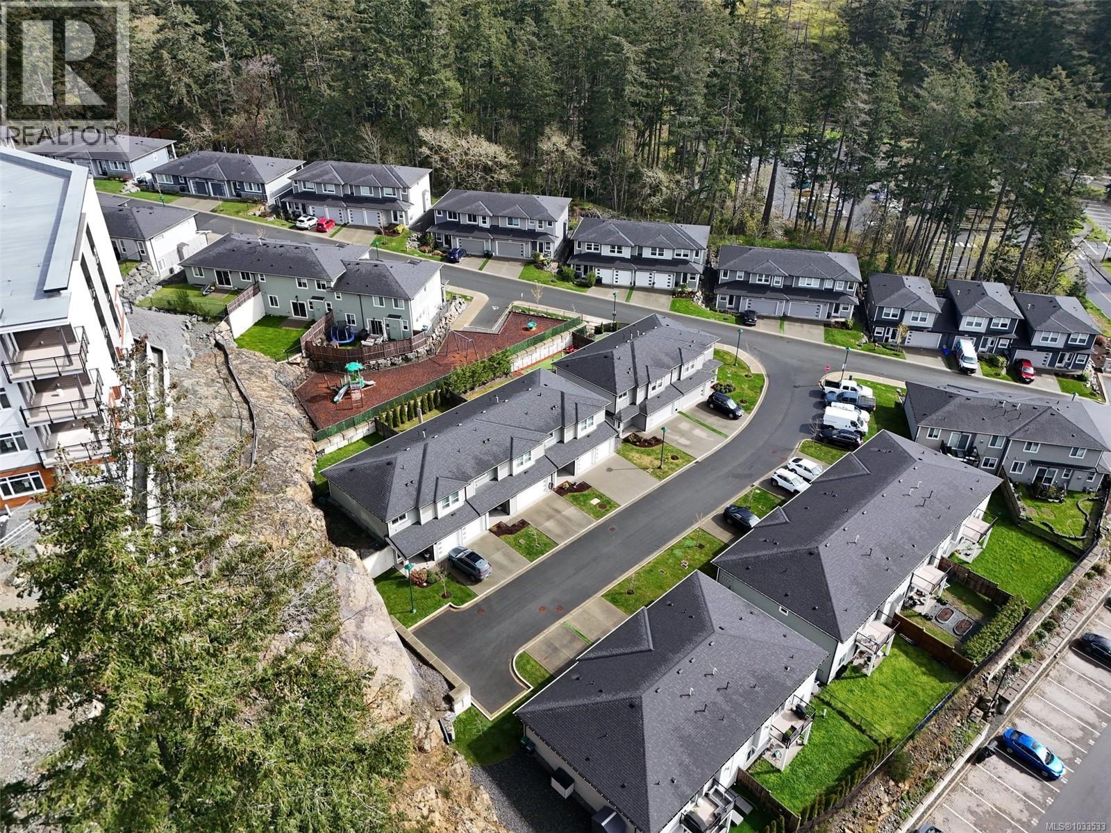 8 West Park Pl, View Royal, British Columbia  V9B 3R9 - Photo 23 - 1033533