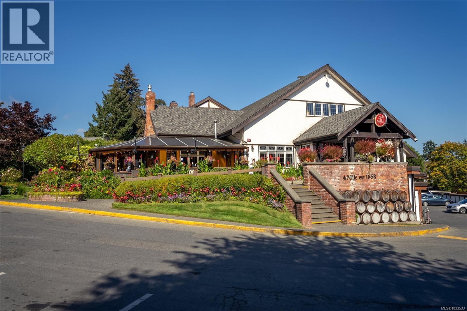 8 West Park Pl, View Royal, British Columbia  V9B 3R9 - Photo 28 - 1033533