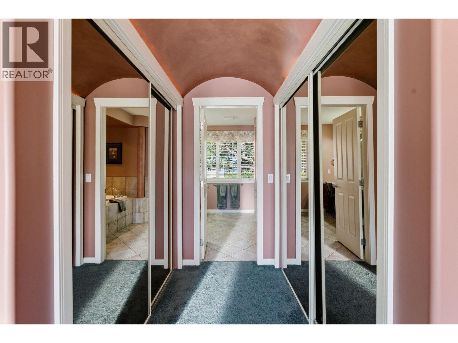 2229 Capistrano Drive, Kelowna, British Columbia  V1V 2A2 - Photo 23 - 10383569