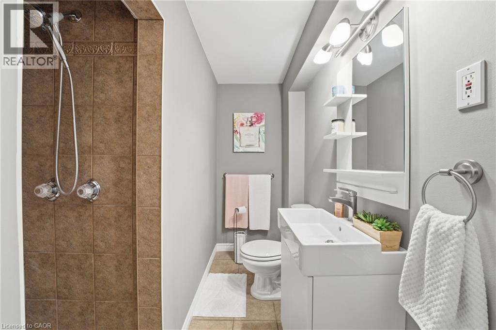 473 Mohawk Road W, Hamilton, Ontario  L9C 1X3 - Photo 29 - 40825461