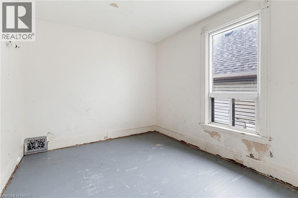 39 Munroe Street, Hamilton, Ontario  L8L 3V6 - Photo 17 - 40825292