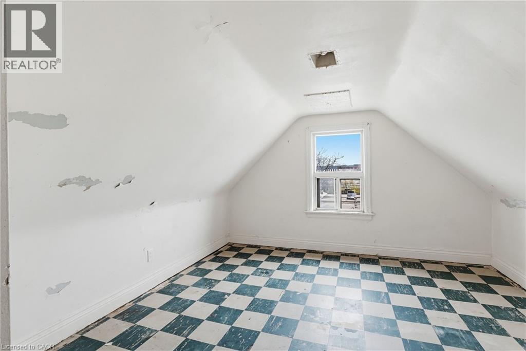 39 Munroe Street, Hamilton, Ontario  L8L 3V6 - Photo 20 - 40825292