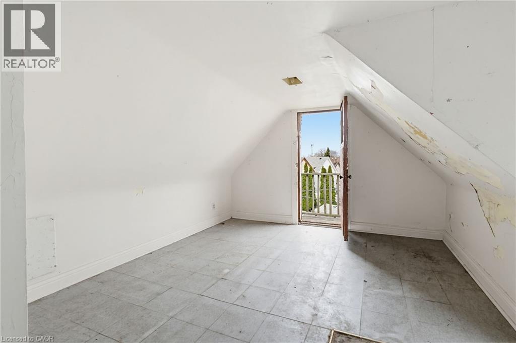 39 Munroe Street, Hamilton, Ontario  L8L 3V6 - Photo 22 - 40825292