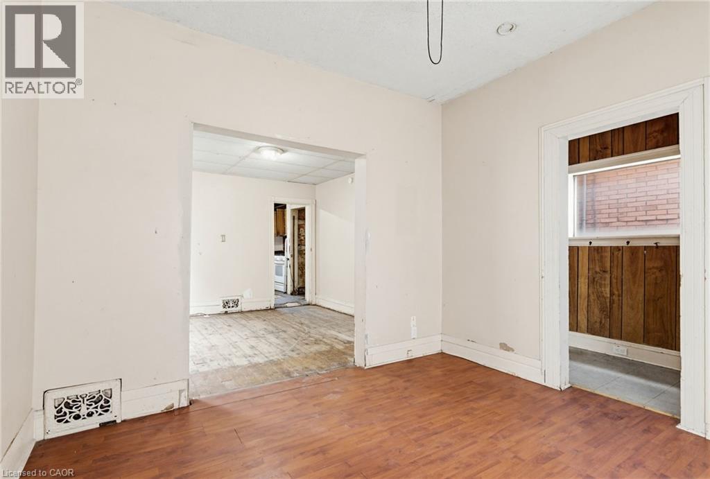 39 Munroe Street, Hamilton, Ontario  L8L 3V6 - Photo 6 - 40825292