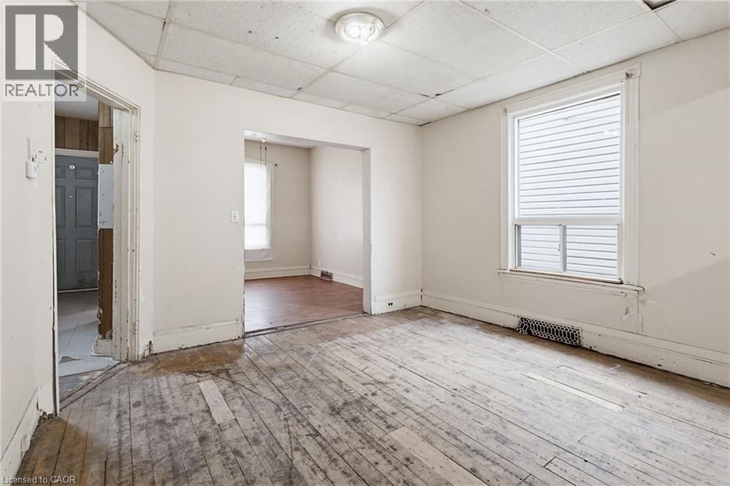 39 Munroe Street, Hamilton, Ontario  L8L 3V6 - Photo 9 - 40825292