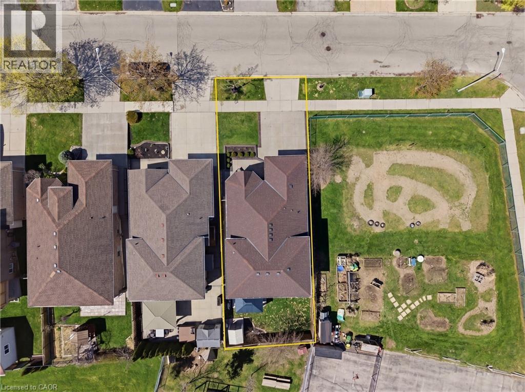 28 Glenhollow Drive, Stoney Creek, Ontario  L8J 3R8 - Photo 43 - 40824609