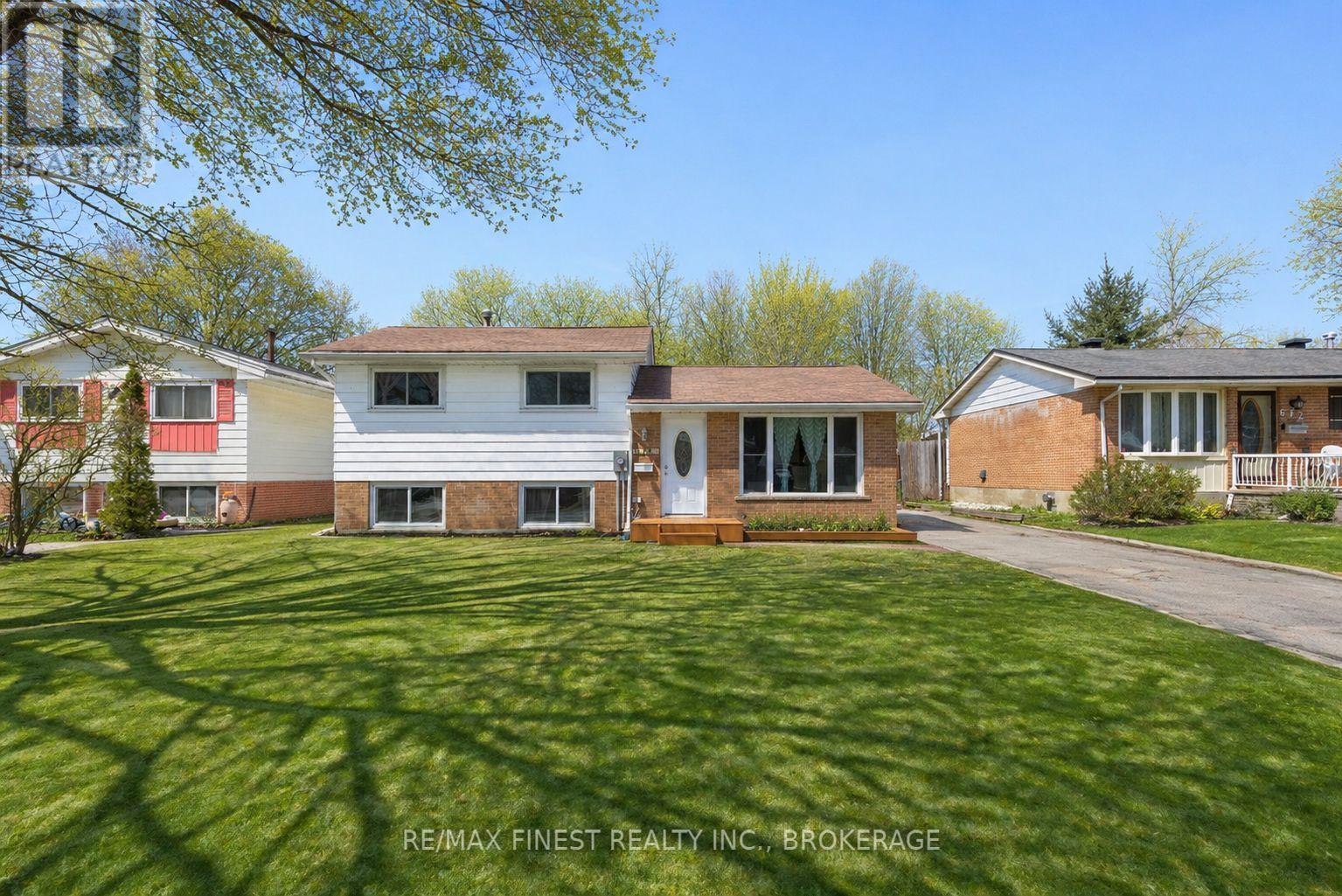 $439,900.00676 Laurier Boulevard, Brockville, Ontario