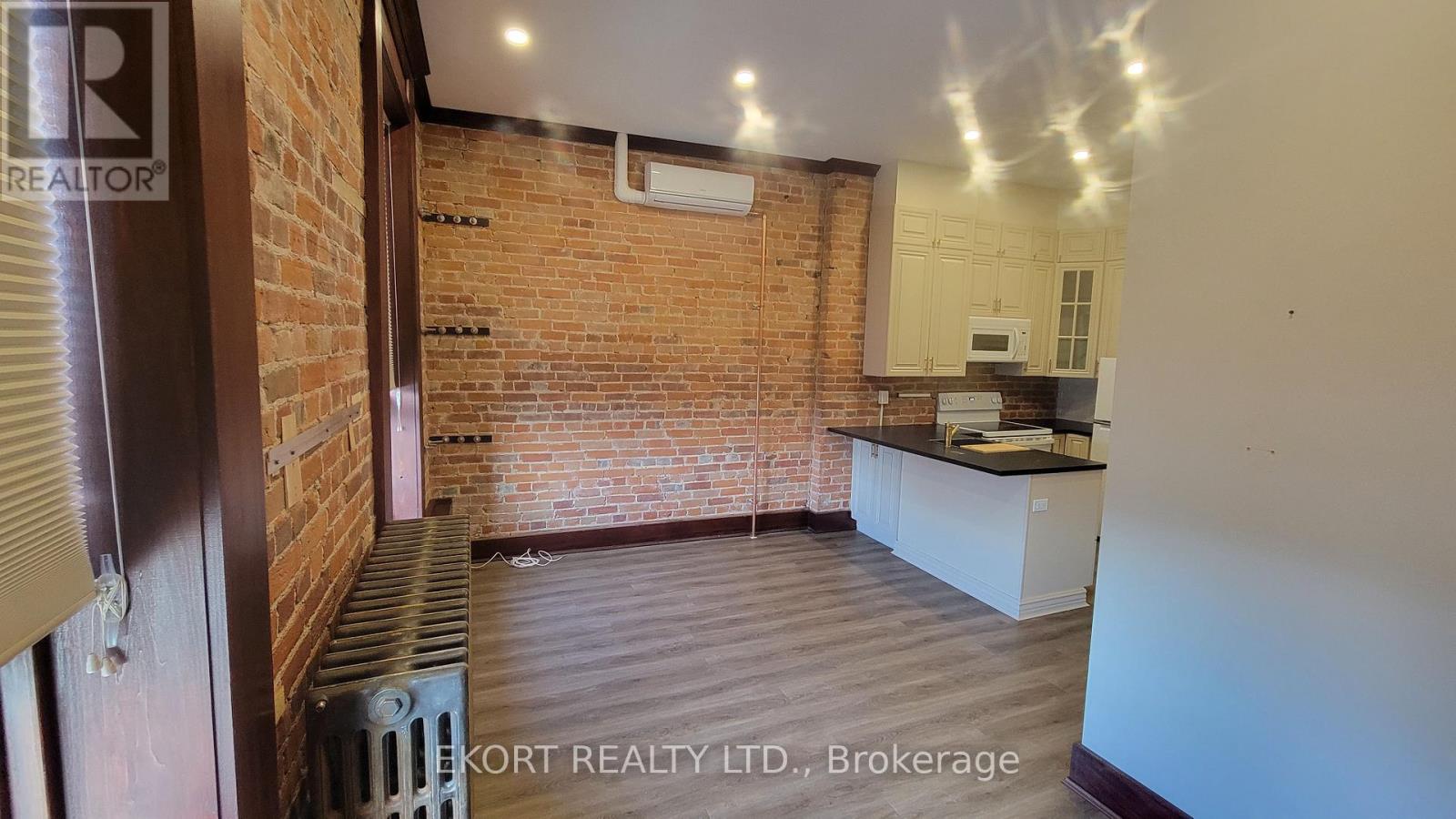 5 - 251 Front Street, Belleville (Belleville Ward), Ontario  K8N 2Z6 - Photo 7 - X13059082