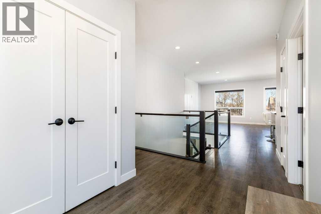 23 Cole Way, Sylvan Lake, Alberta  T4S 0L6 - Photo 3 - A2304451