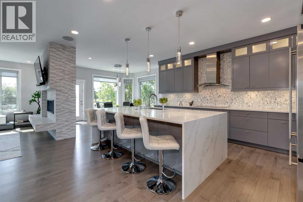 8 Cameron Close, Okotoks, Alberta  T1S 1V1 - Photo 8 - A2279771