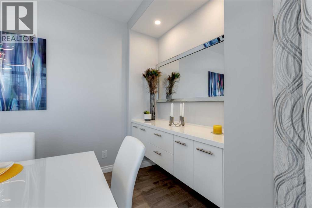 8 Cameron Close, Okotoks, Alberta  T1S 1V1 - Photo 6 - A2279771