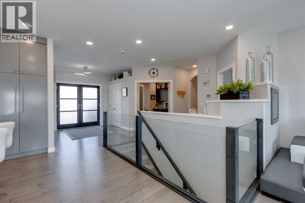 8 Cameron Close, Okotoks, Alberta  T1S 1V1 - Photo 22 - A2279771