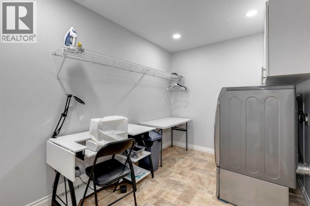 8 Cameron Close, Okotoks, Alberta  T1S 1V1 - Photo 41 - A2279771